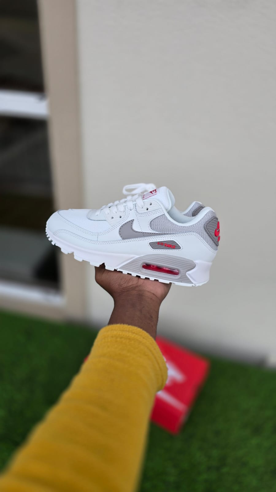 Nike Air Max 90 – Classic Comfort. Iconic Style.
