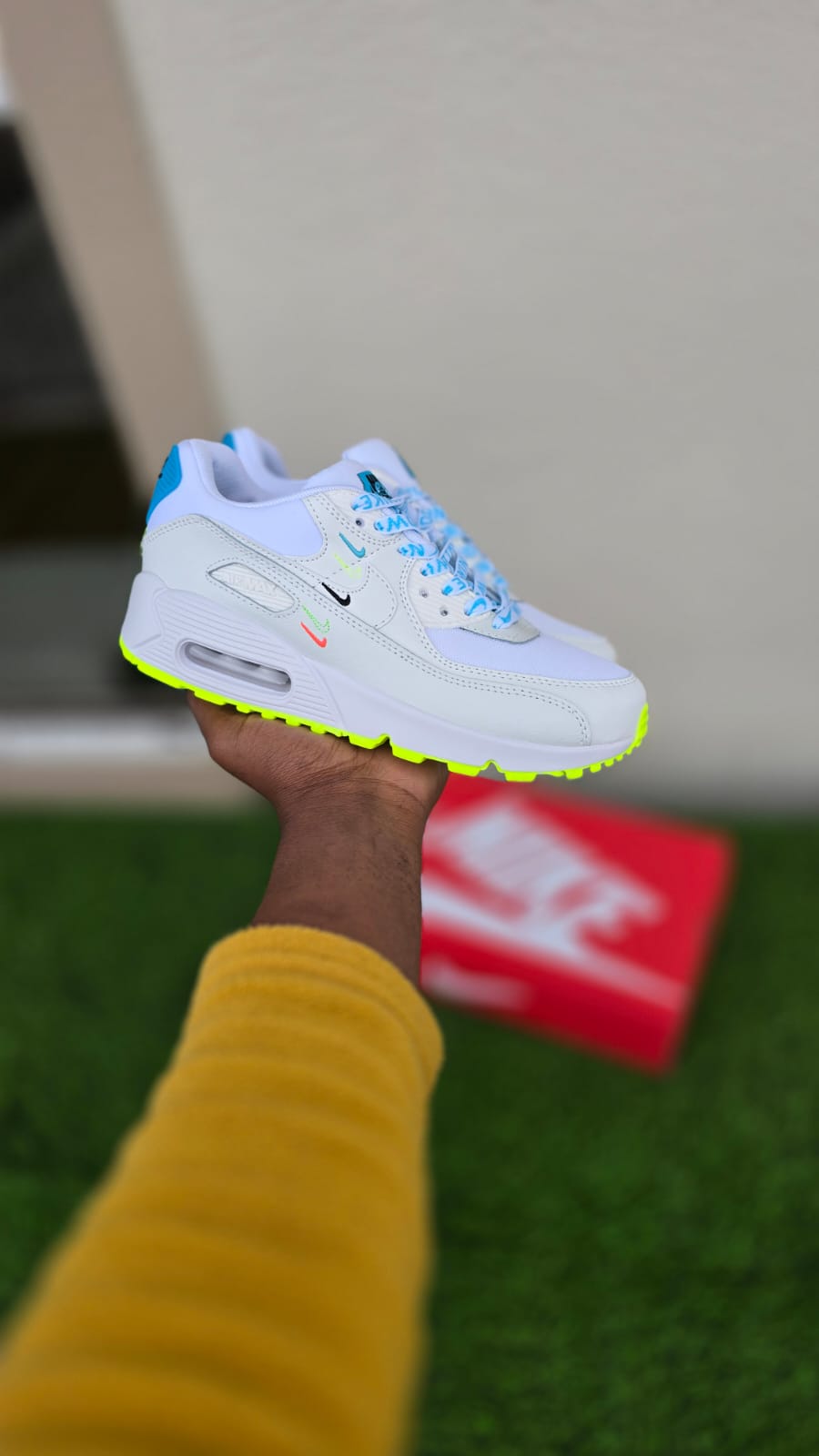 Nike Air Max 90 – Classic Comfort. Iconic Style.