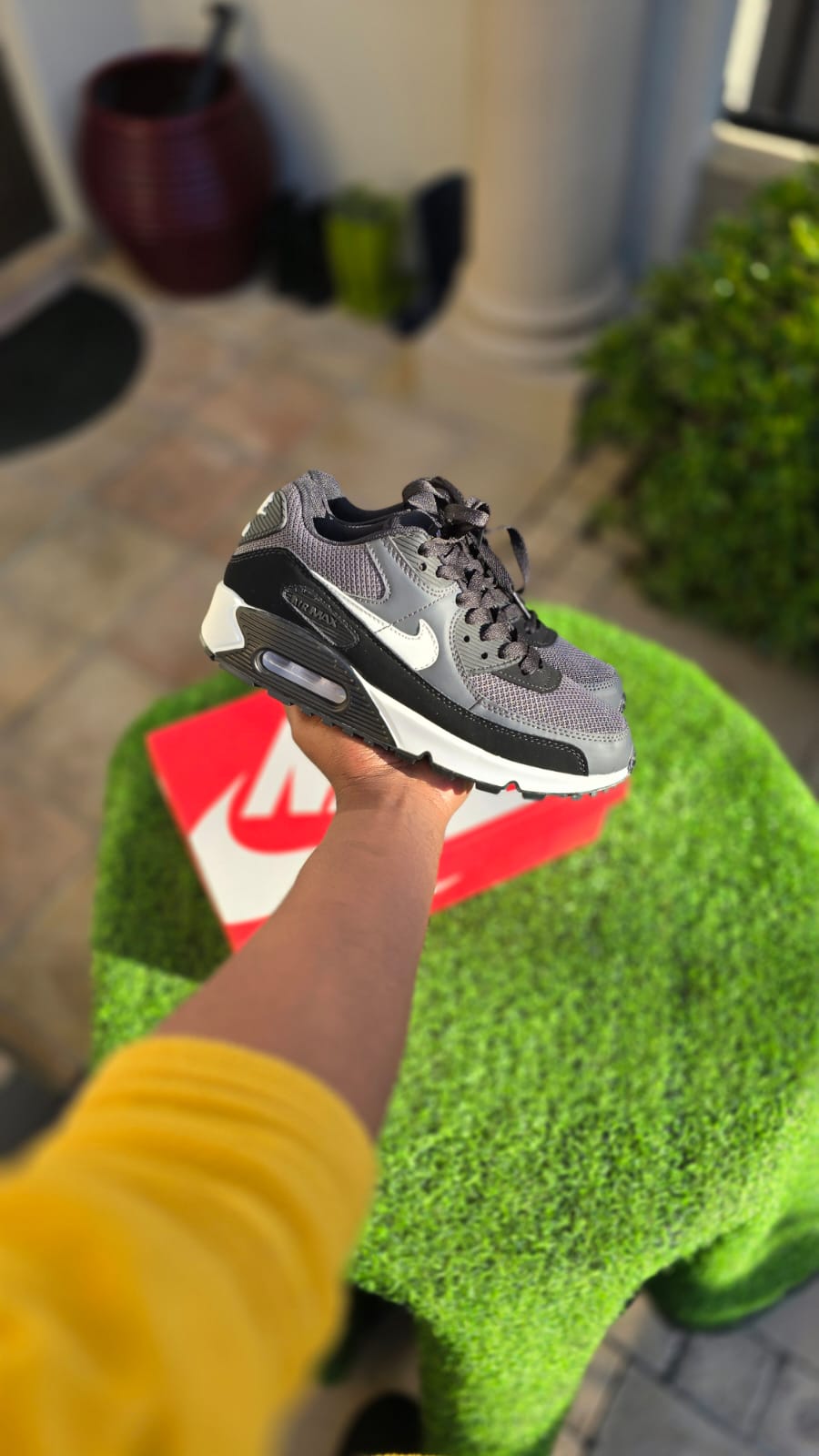 Nike Air Max 90 – Classic Comfort. Iconic Style.