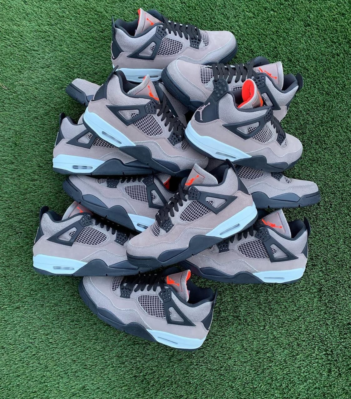 Air Jordan Retro 4 – Timeless Style. Legendary Legacy.