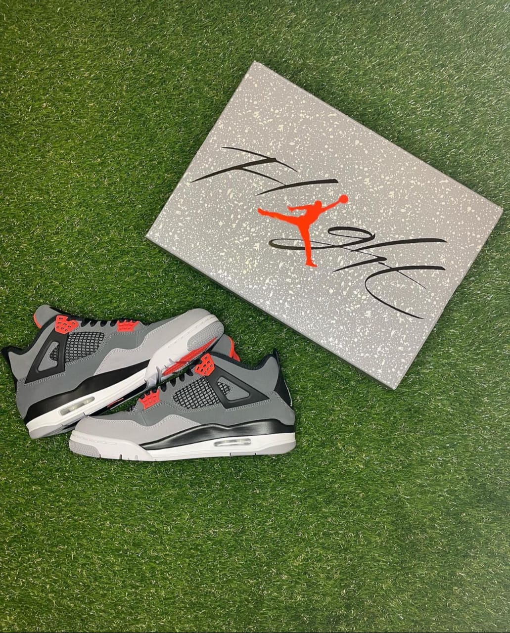 Air Jordan Retro 4 – Timeless Style. Legendary Legacy.